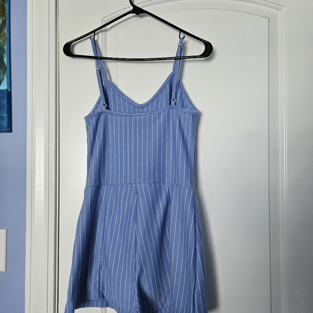 Romper - Picture 4 of 4